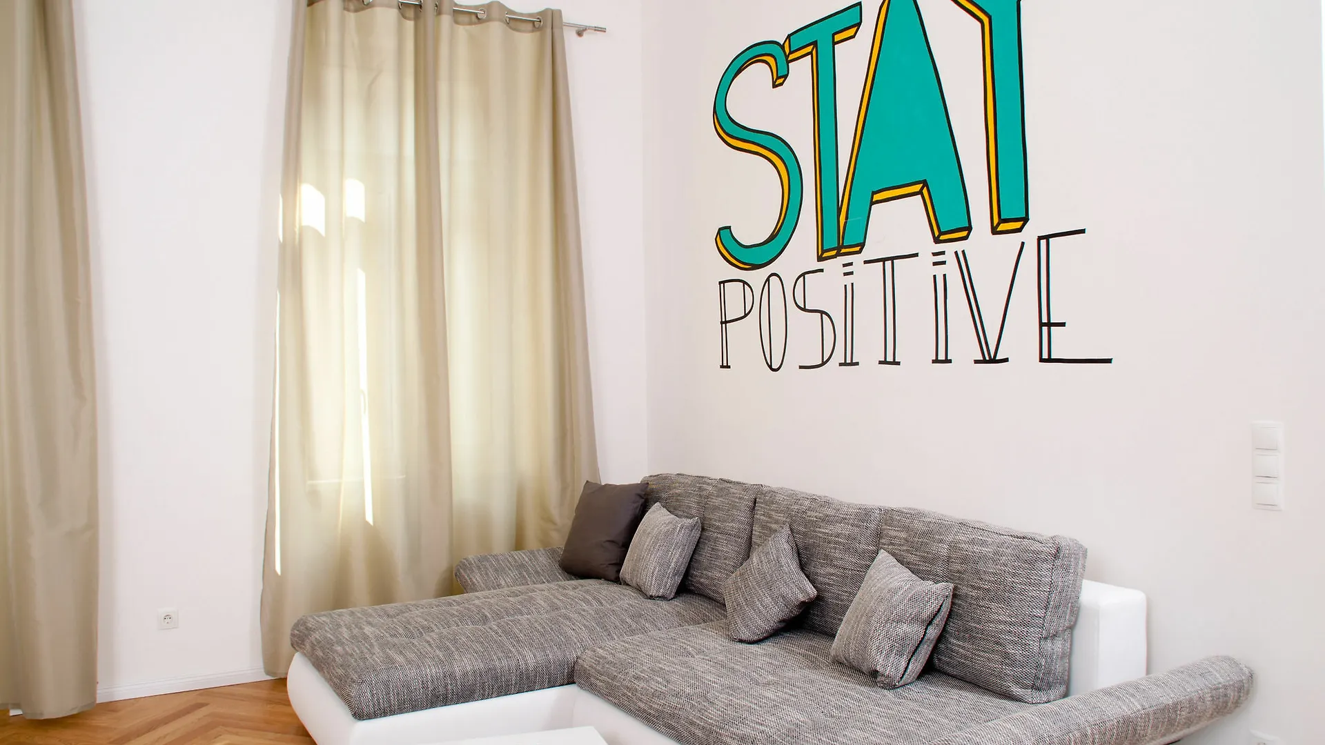 Urban Flats Vienna Darwingasse Apartment