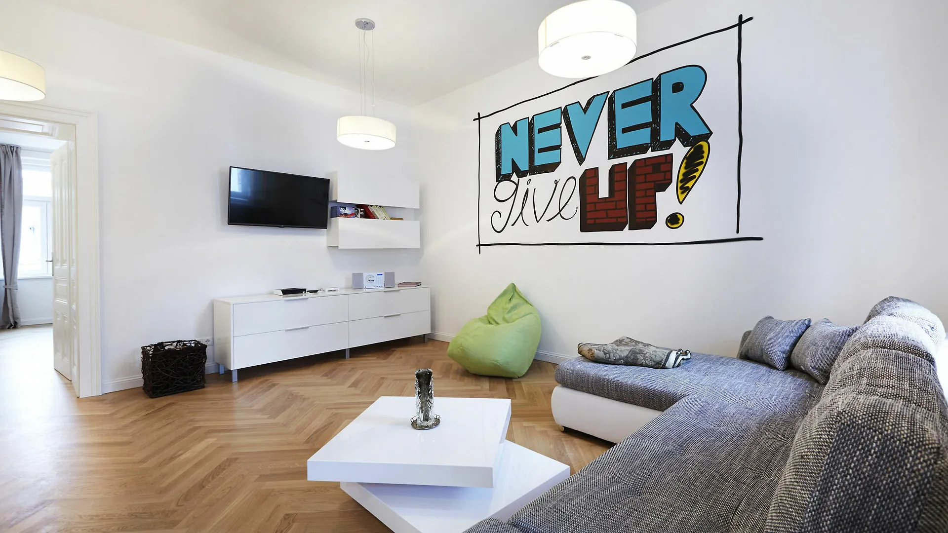 Urban Flats Vienna Darwingasse Apartment