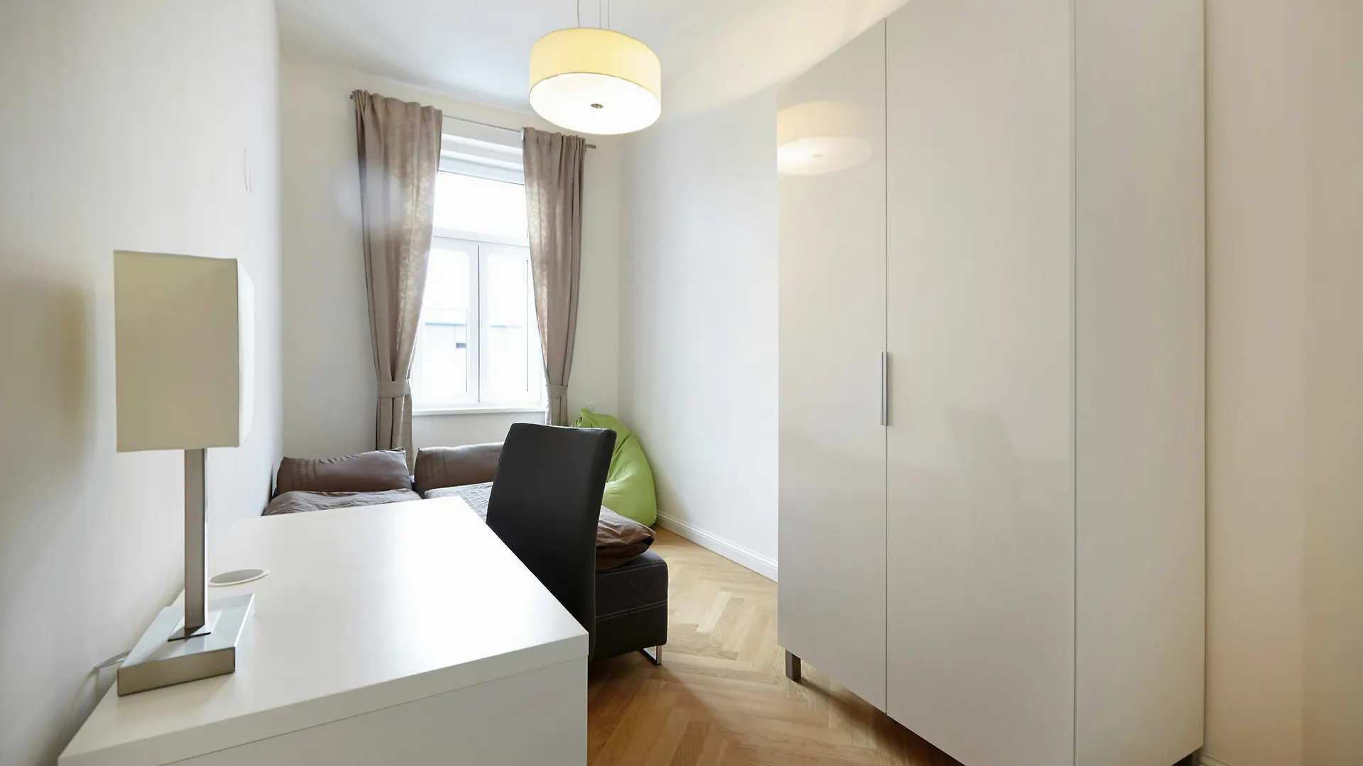 Urban Flats Vienna Darwingasse Lägenhet